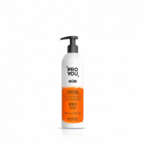 Revlon Professional Pro You The Tamer Smoothing Conditioner Nogludinošs kondicionieris cirtainiem matiem