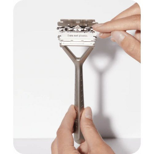 Leaf Shave The Leaf Pivoting Head Razor Trīs asmeņu skuveklis Prism