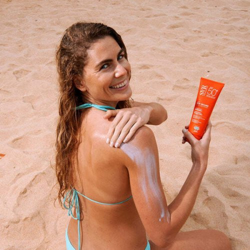 SVR Sun Secure Lait SPF50+ Mitrinošs pretsaules pieniņš 100ml