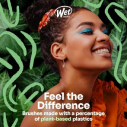 WetBrush Go Green Mini Detangler Matu suka Purple