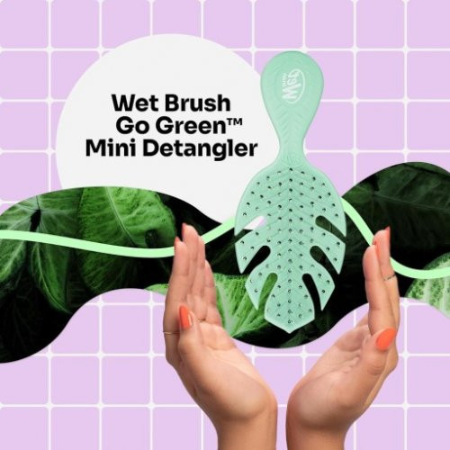 WetBrush Go Green Mini Detangler Matu suka Purple
