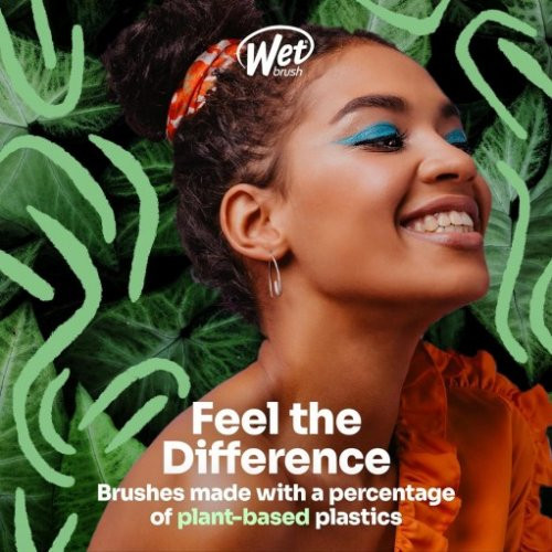 WetBrush Go Green Palm Plauksta ietilpstoša suka ar tējas koka eļļu Tea Tree Oil 