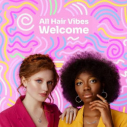 WetBrush Go Green Palm Plauksta ietilpstoša suka ar tējas koka eļļu Tea Tree Oil 