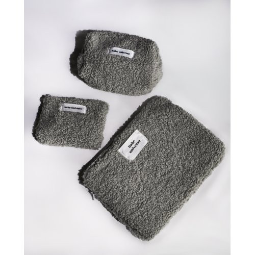 Babe Universe Makeup Bag M Stilīga roku darba kosmētikas soma Cloud 9