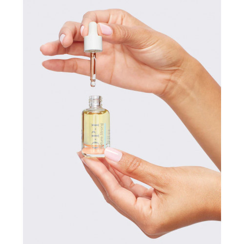 OPI Glow Up Nail & Cuticle Oil Nagu un kutikulu eļļa 8ml