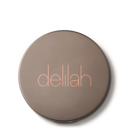 Delilah Pure Light Illuminating Powder Mirdzumu piešķirošs presētais pūderis 9.9g