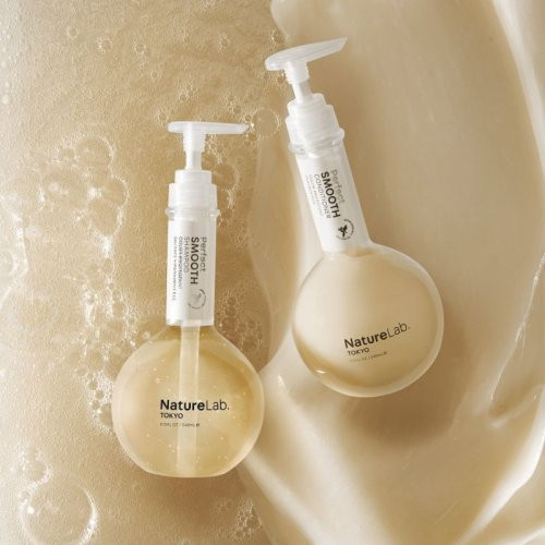 NatureLab Tokyo Perfect Smooth Shampoo Izlīdzinošs šampūns 340ml