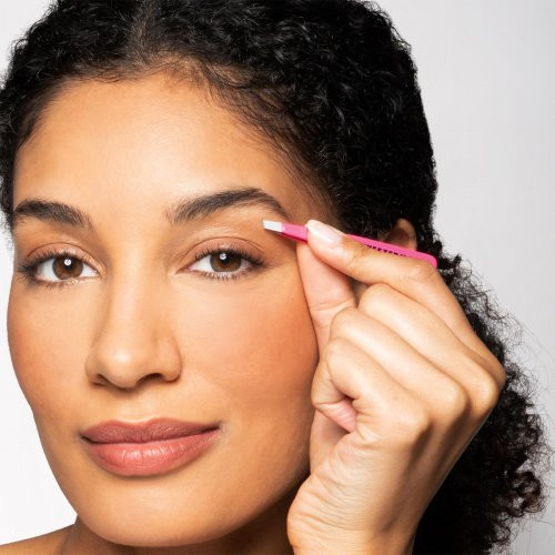 Tweezerman Pink Classic Mini Slant Tweezer Pincete, rozā 1gab.