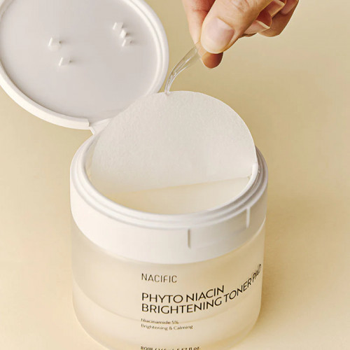 NACIFIC Phyto Niacin Brightening Toner Pad Tonera spilventiņi ar izgaismojošu efektu 80vnt