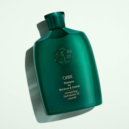 Oribe Shampoo for Moisture & Control Intensīvi mitrinošs šampūns 250ml