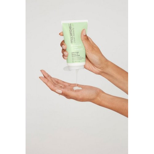 Paul Mitchell Clean Beauty Anti-Frizz Leave-In Treatment Matus nogludinošs līdzeklis 150ml