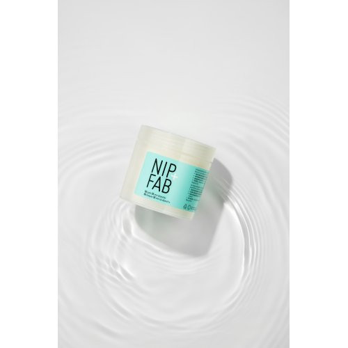 NIP + FAB Hyaluronic Fix Extreme4 Micellar Cleansing Pads Tīrīšanas spilventiņi ar micelāro ūdeni 60pcs.